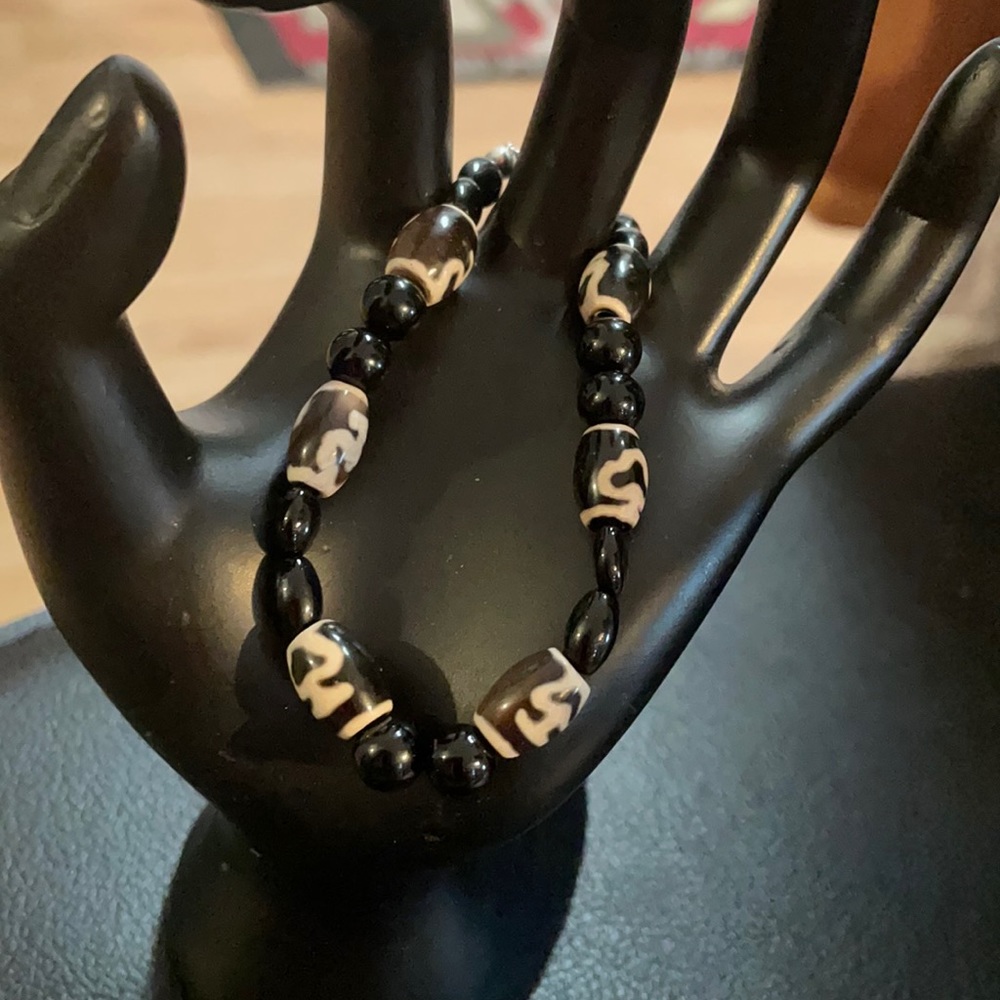 Black onyx with tribal beads w/ magnetic closure